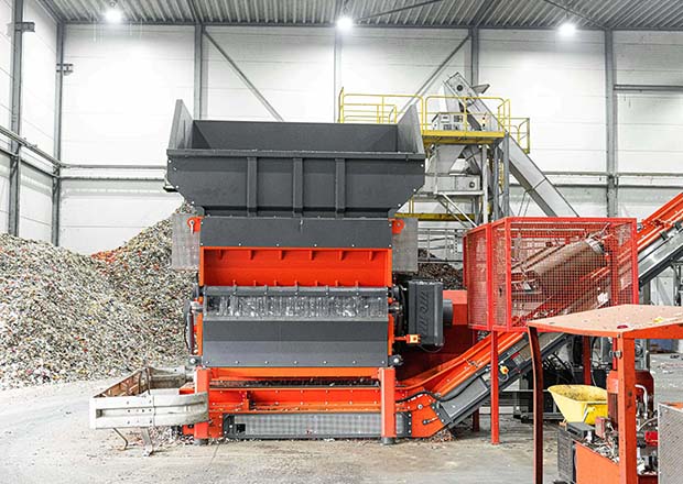 Heavy-Duty Plastic Shredder Machine