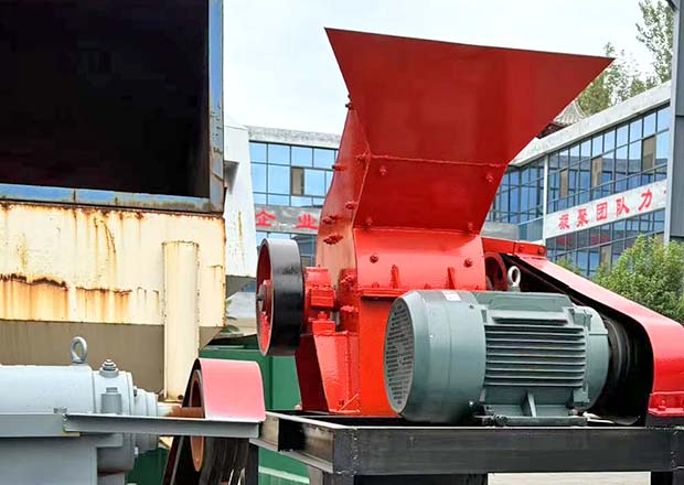 Heavy-Duty Hammer Crusher